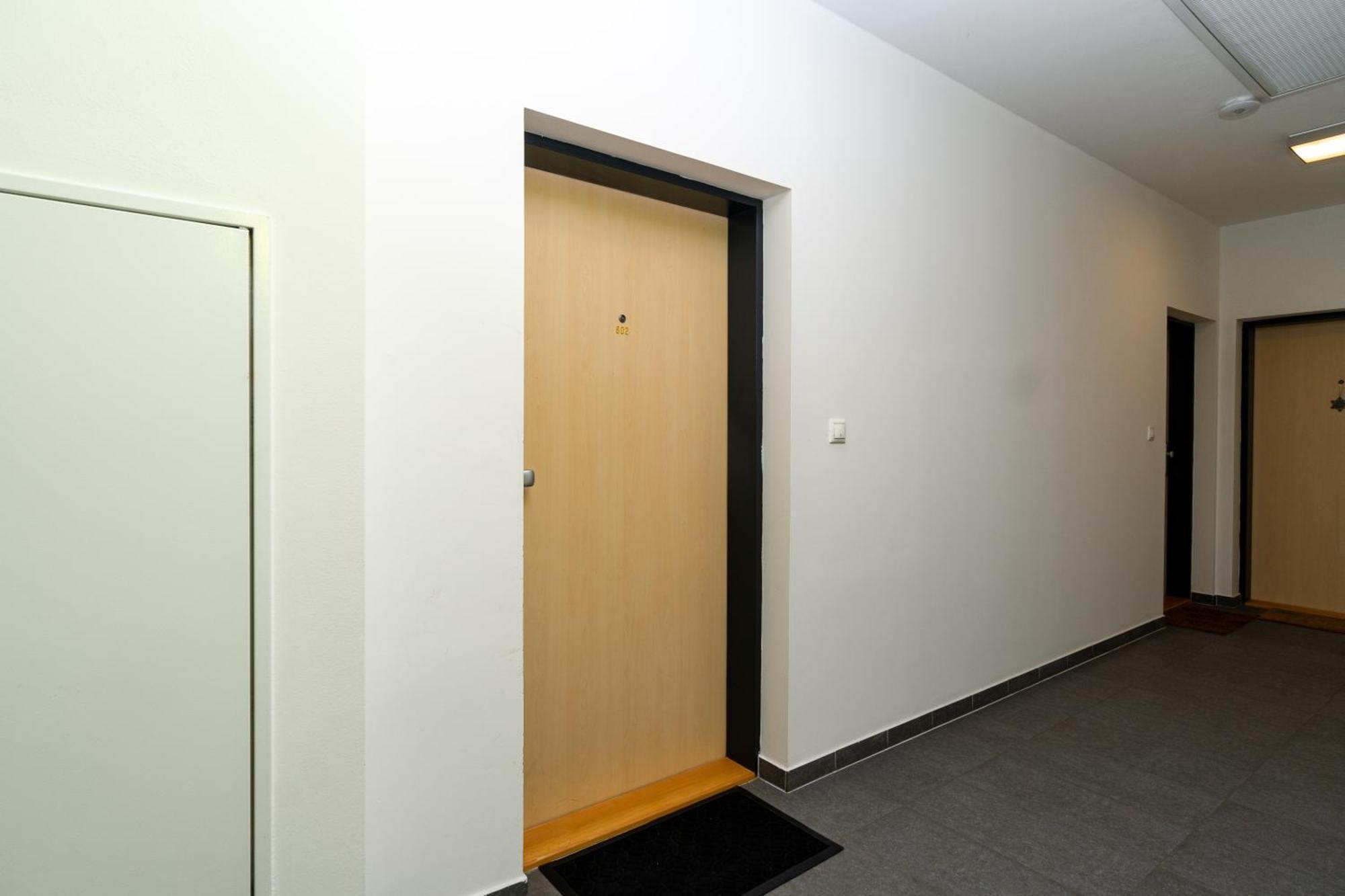 Bnb New Beautiful Apartment In The Center Of Ostrava With Option Garage Parking Ngoại thất bức ảnh
