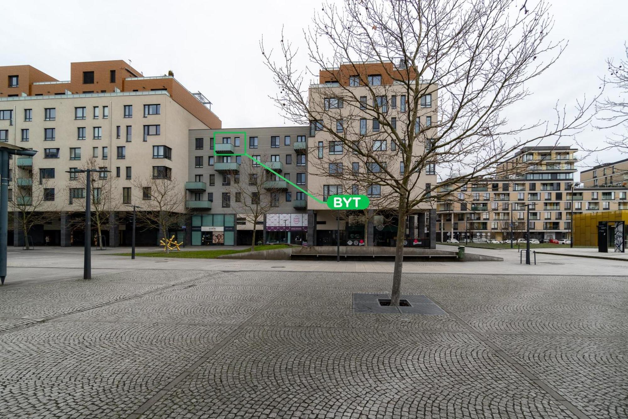 Bnb New Beautiful Apartment In The Center Of Ostrava With Option Garage Parking Ngoại thất bức ảnh