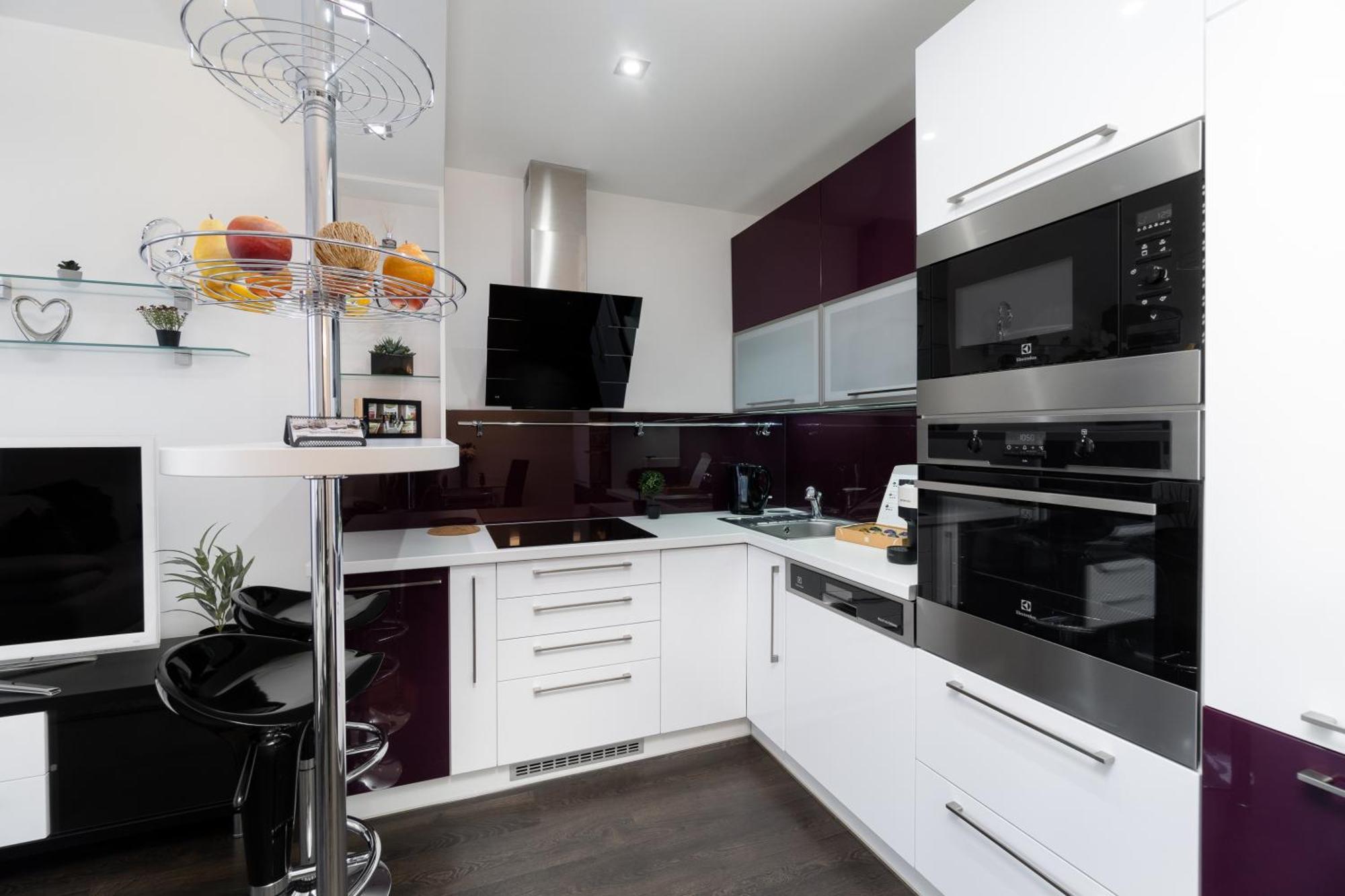Bnb New Beautiful Apartment In The Center Of Ostrava With Option Garage Parking Ngoại thất bức ảnh