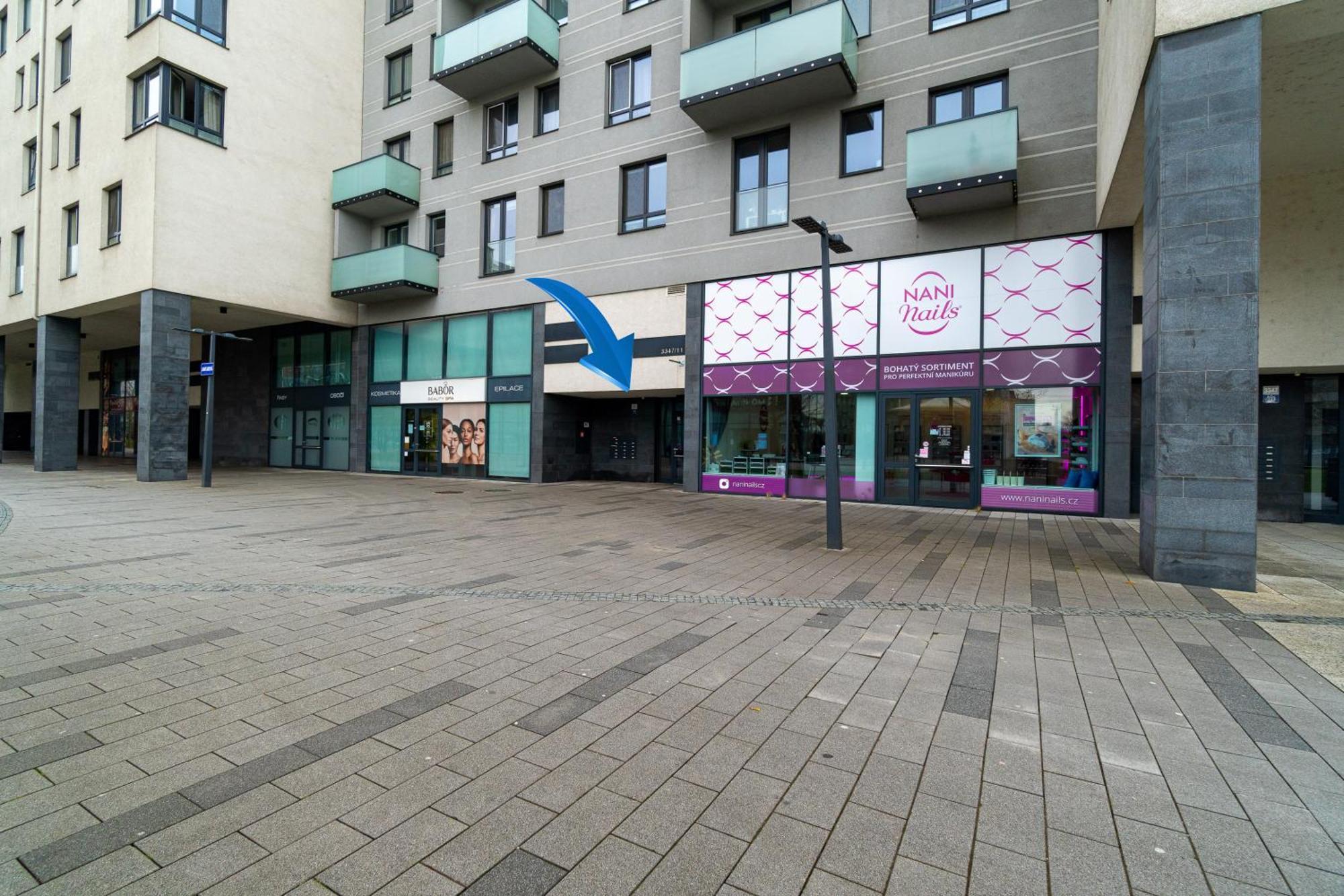Bnb New Beautiful Apartment In The Center Of Ostrava With Option Garage Parking Ngoại thất bức ảnh