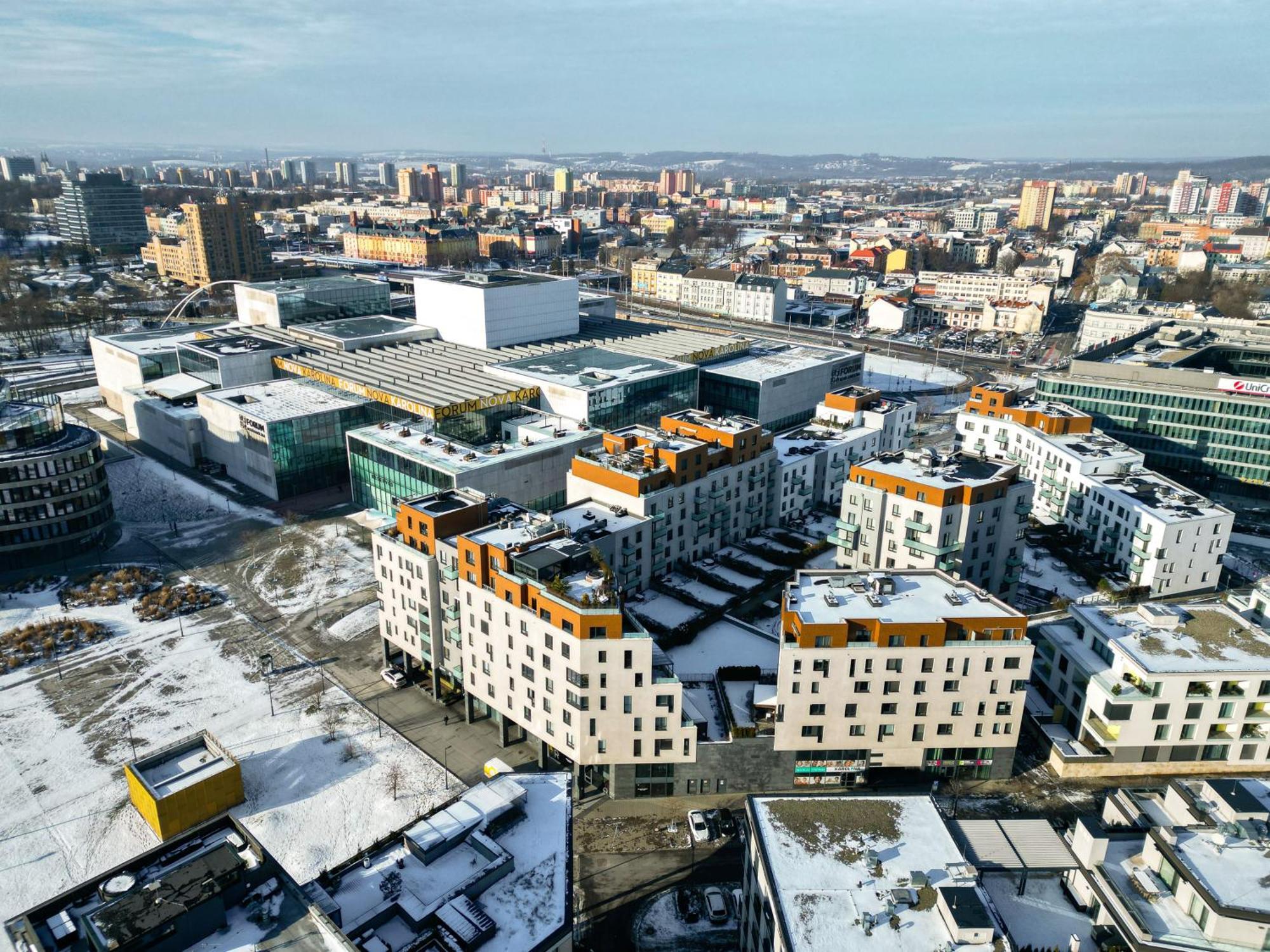 Bnb New Beautiful Apartment In The Center Of Ostrava With Option Garage Parking Ngoại thất bức ảnh