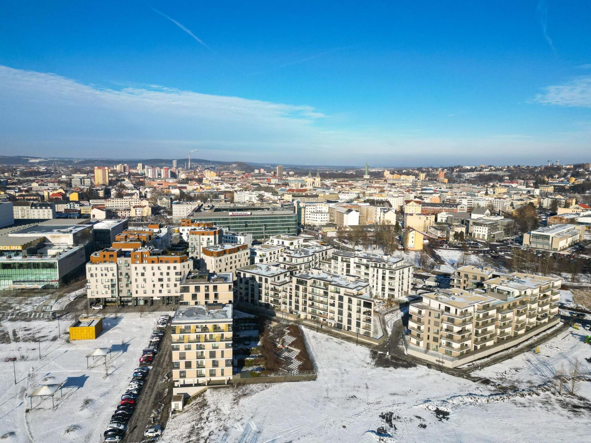 Bnb New Beautiful Apartment In The Center Of Ostrava With Option Garage Parking Ngoại thất bức ảnh