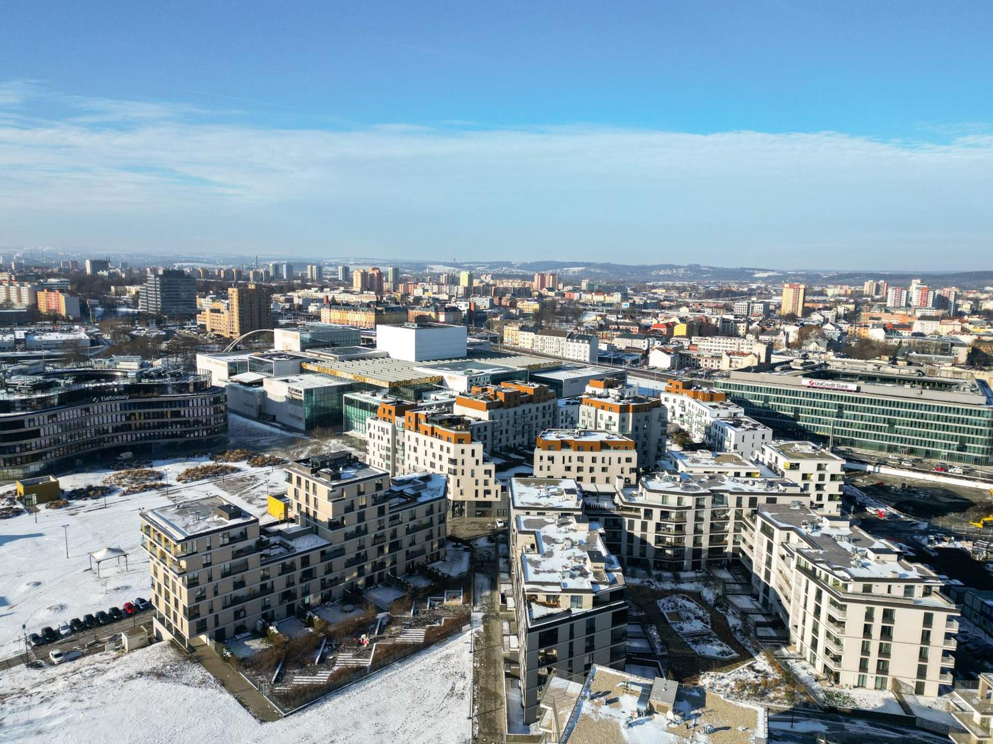 Bnb New Beautiful Apartment In The Center Of Ostrava With Option Garage Parking Ngoại thất bức ảnh