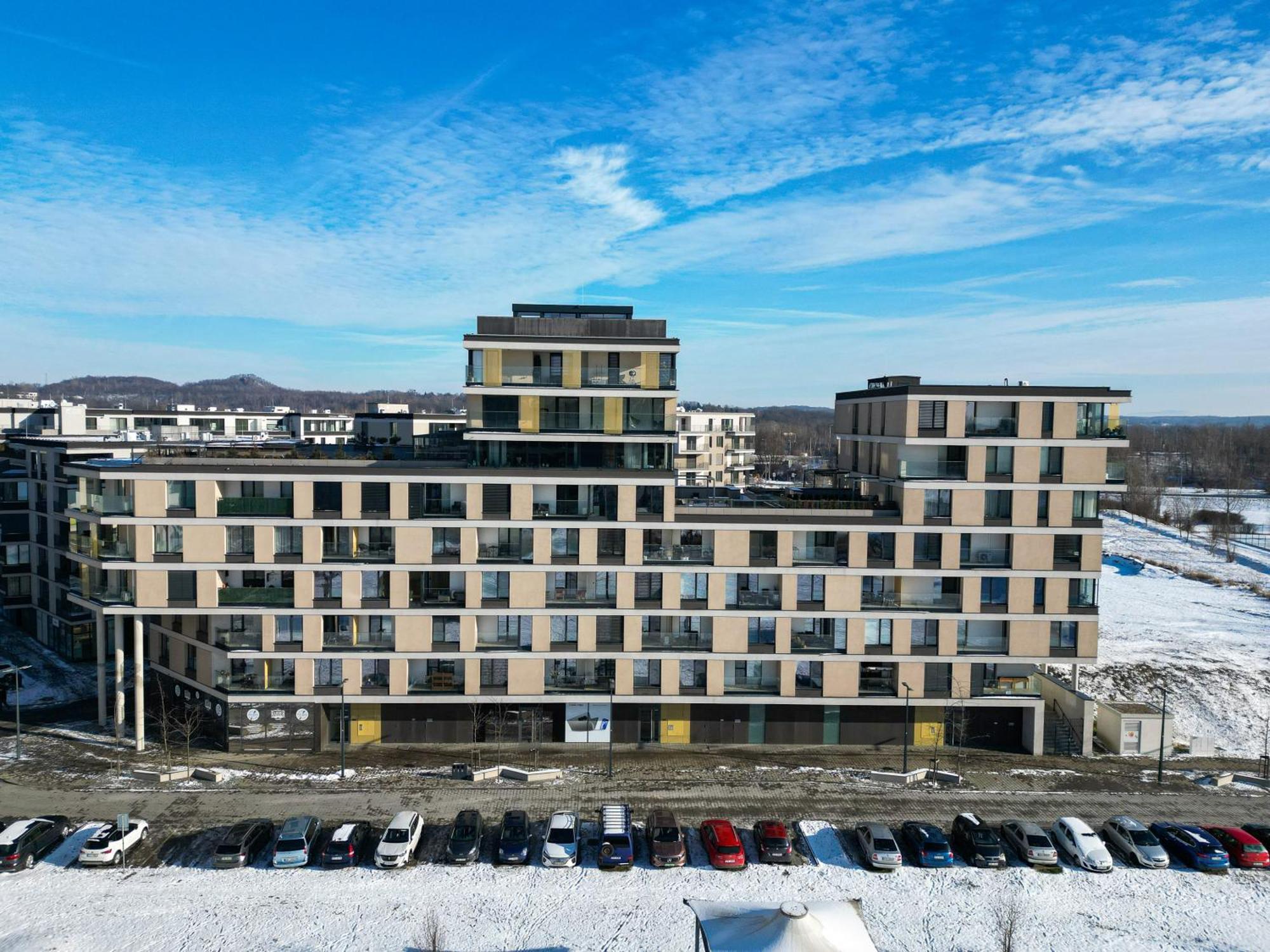 Bnb New Beautiful Apartment In The Center Of Ostrava With Option Garage Parking Ngoại thất bức ảnh